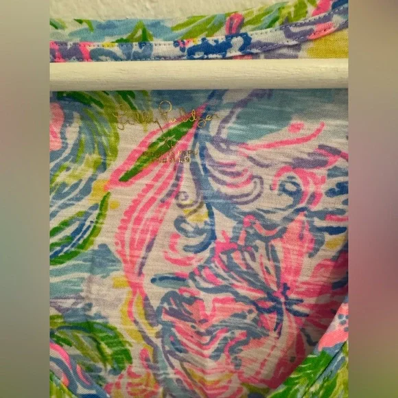 Lilly Pulitzer Etta V- Neck short sleeve shirt - Picture 7 of 7